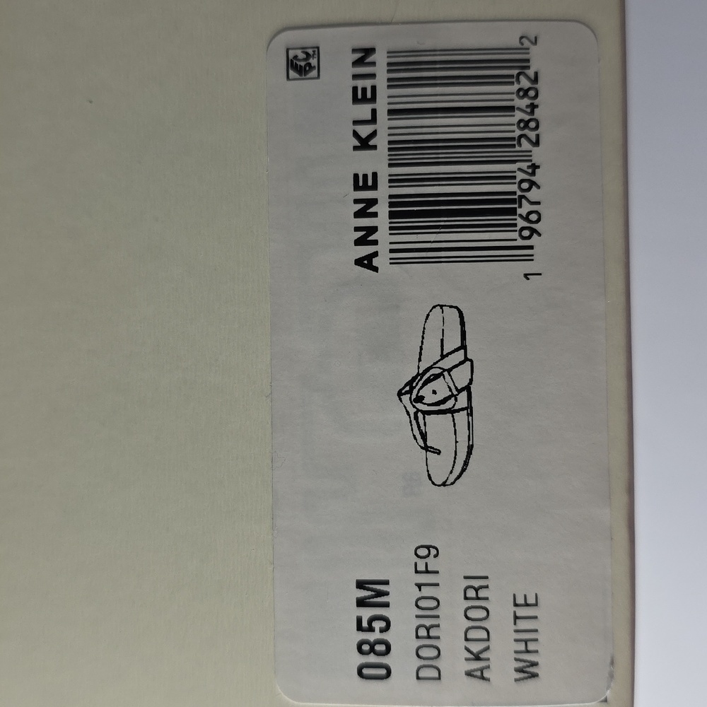 Anne Klein (8.5) iflex White Footbed Sandals - Picture 10 of 10